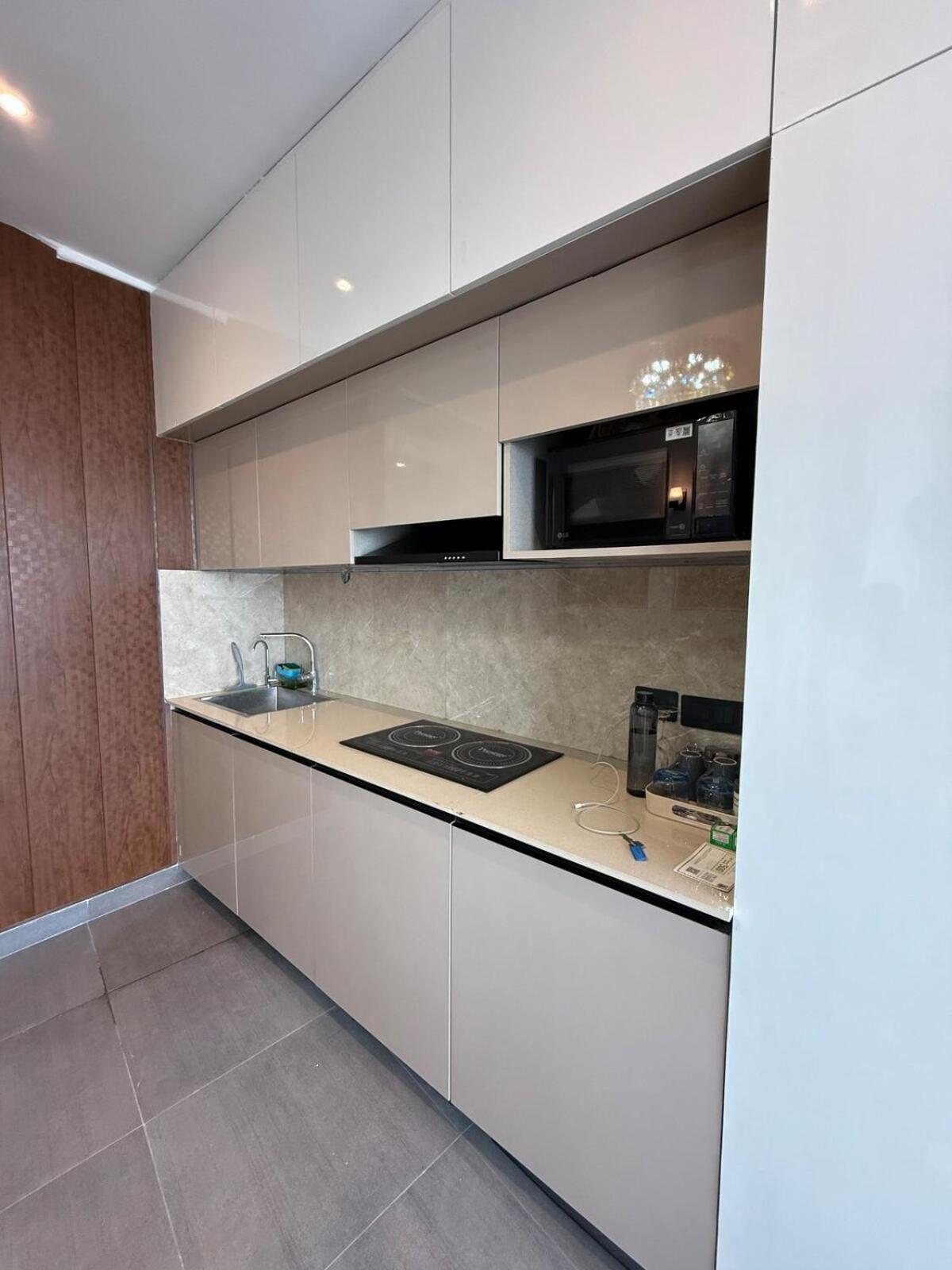 Nova Apartment